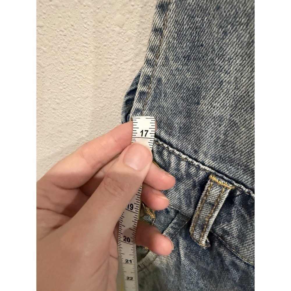 Mens Forever 21 Distressed‎ Denim Jeans Bib Overalls Size 30 Measurements 34x30 - Picture 2 of 6